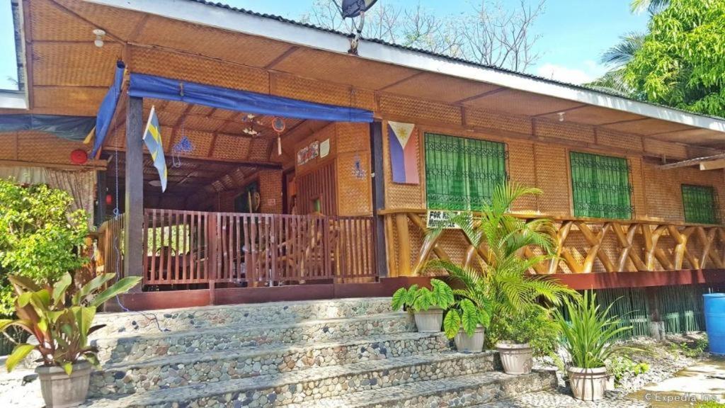 67Th Heaven Holiday Resort Lucbuan Екстериор снимка