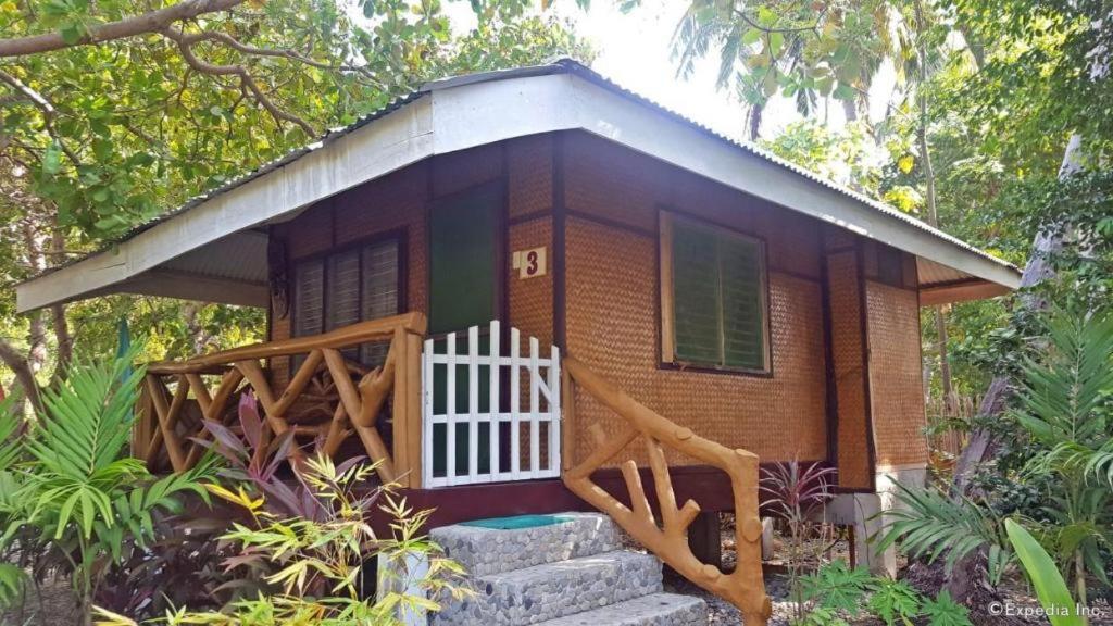 67Th Heaven Holiday Resort Lucbuan Екстериор снимка