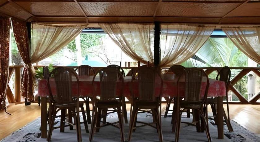 67Th Heaven Holiday Resort Lucbuan Екстериор снимка
