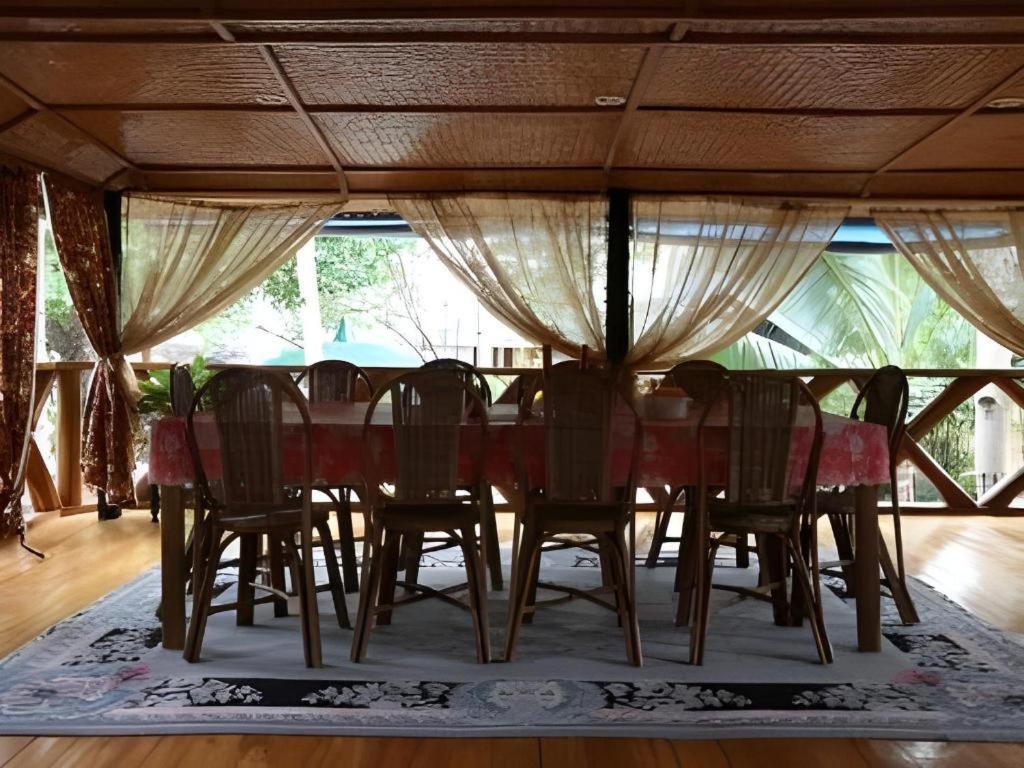 67Th Heaven Holiday Resort Lucbuan Екстериор снимка